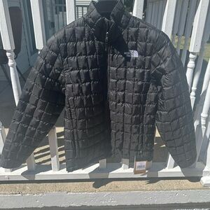 NWT $230 Mens TNF The North Face Thermoball Insulated Puffer Jacket - Black XS